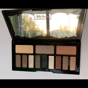 KVD Shade & Light Palette